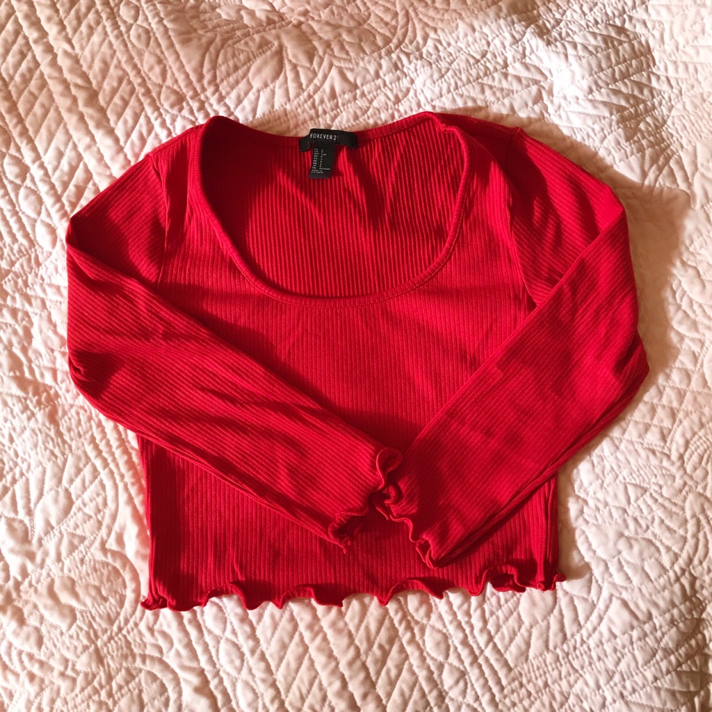 Cropped Red Shirt